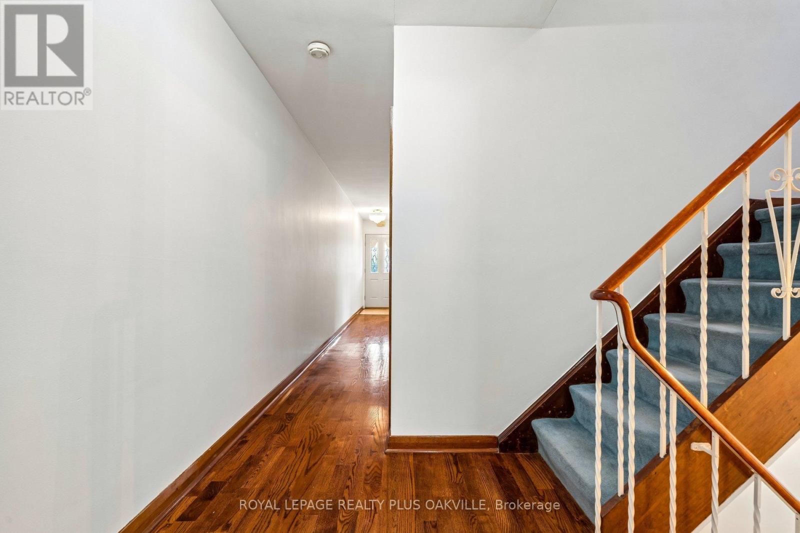 72a Lindsey Avenue, Toronto, Ontario  M6H 1E3 - Photo 12 - C14019192