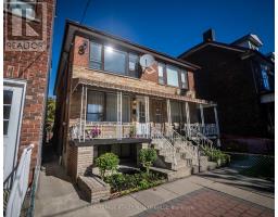 72A LINDSEY AVENUE, Toronto, Ontario