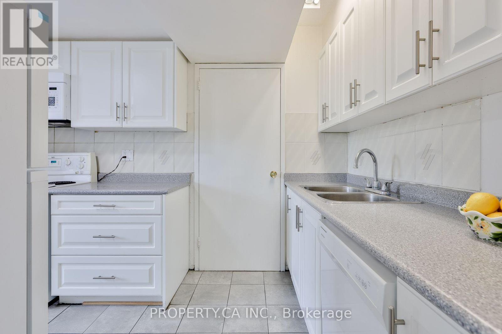 517 - 5 Parkway Forest Drive, Toronto, Ontario  M2J 1L2 - Photo 16 - C14019472