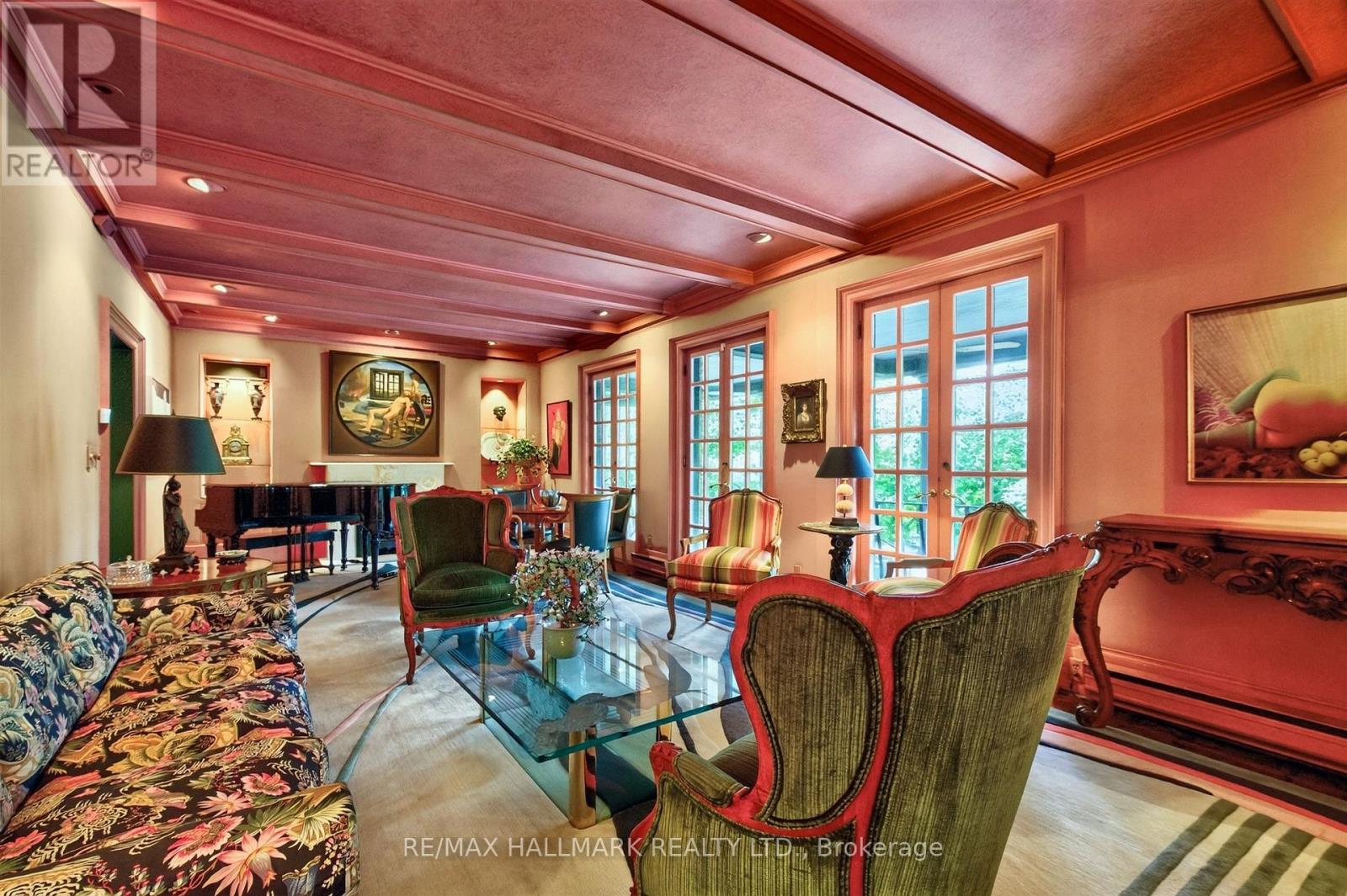 11 Pine Hill Road, Toronto, Ontario  M4W 1P5 - Photo 19 - C14020082