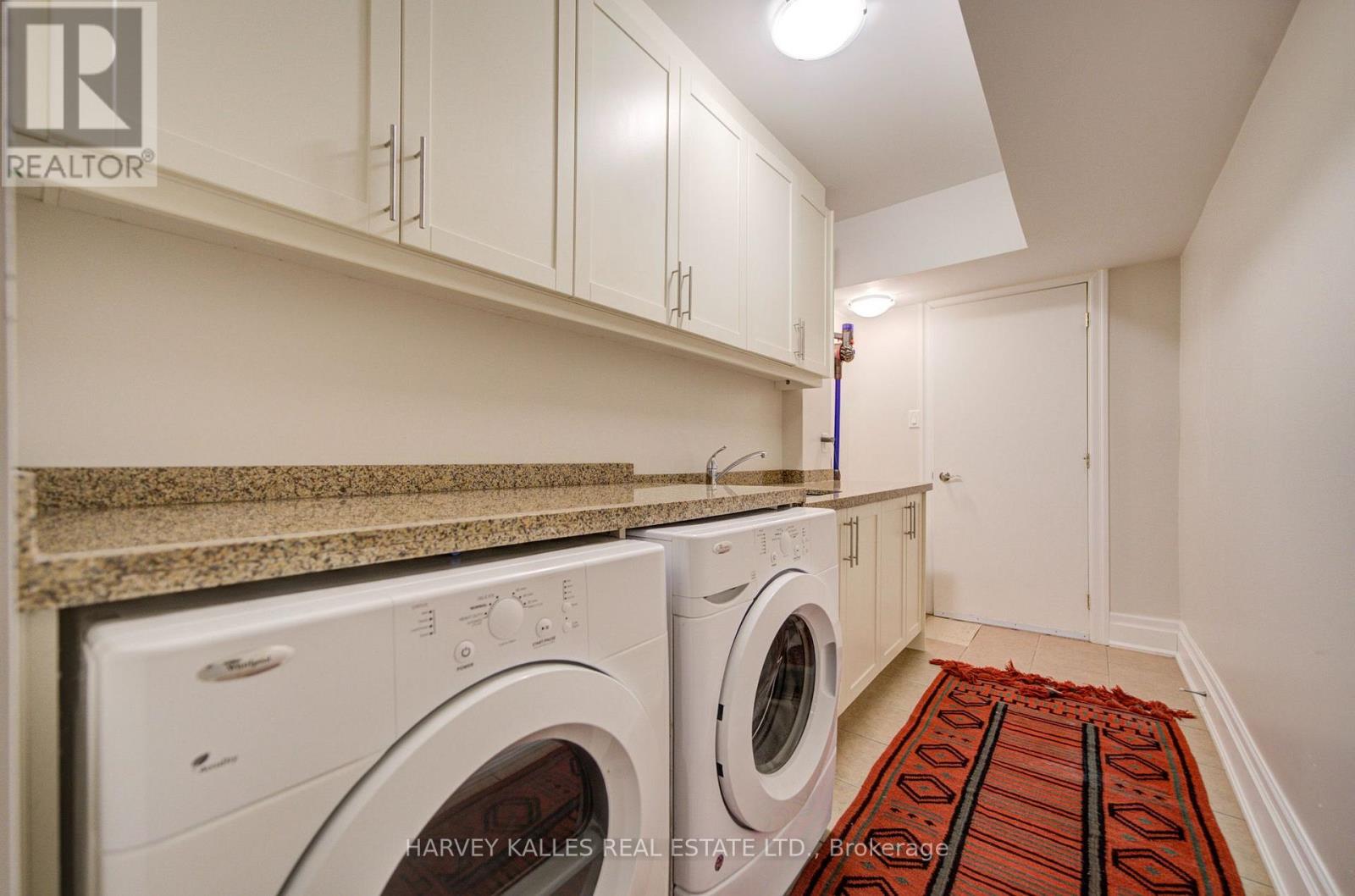 328 Douglas Avenue, Toronto, Ontario  M5M 1H1 - Photo 41 - C14020896