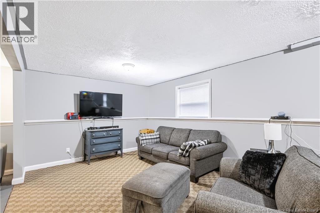 74 Camber Drive, Hanwell, New Brunswick  E3C 2J8 - Photo 31 - NB149396