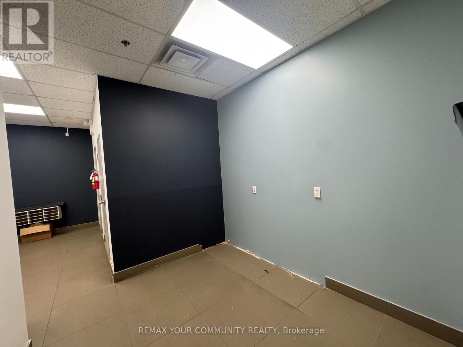 8 - 670 Highway 7 Street E, Richmond Hill, Ontario  L4B 2P2 - Photo 27 - N13683488