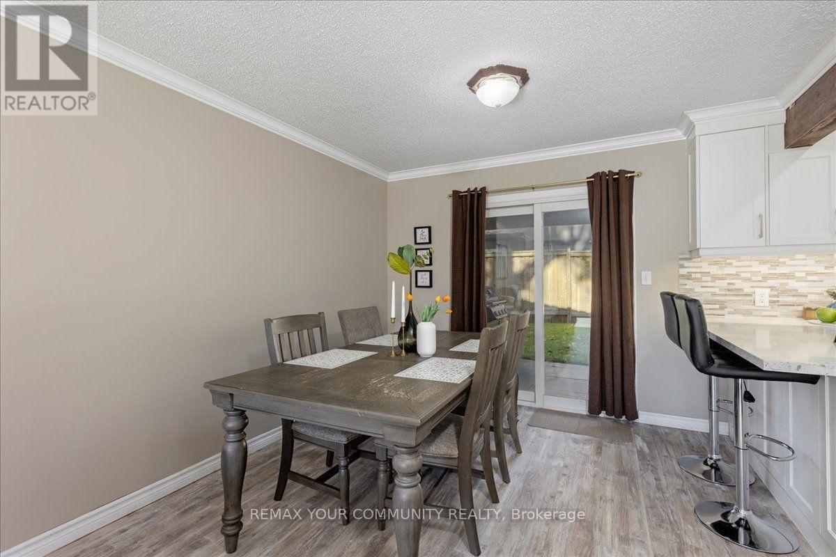 176 Garden Avenue, Georgina, Ontario  L4P 2L1 - Photo 9 - N14015862