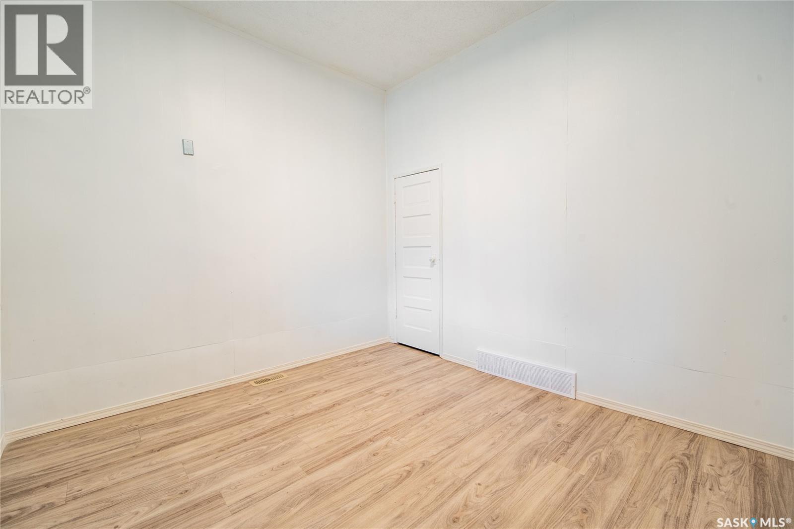 332 7th Street, Humboldt, Saskatchewan  S0K 2A0 - Photo 12 - SK048660