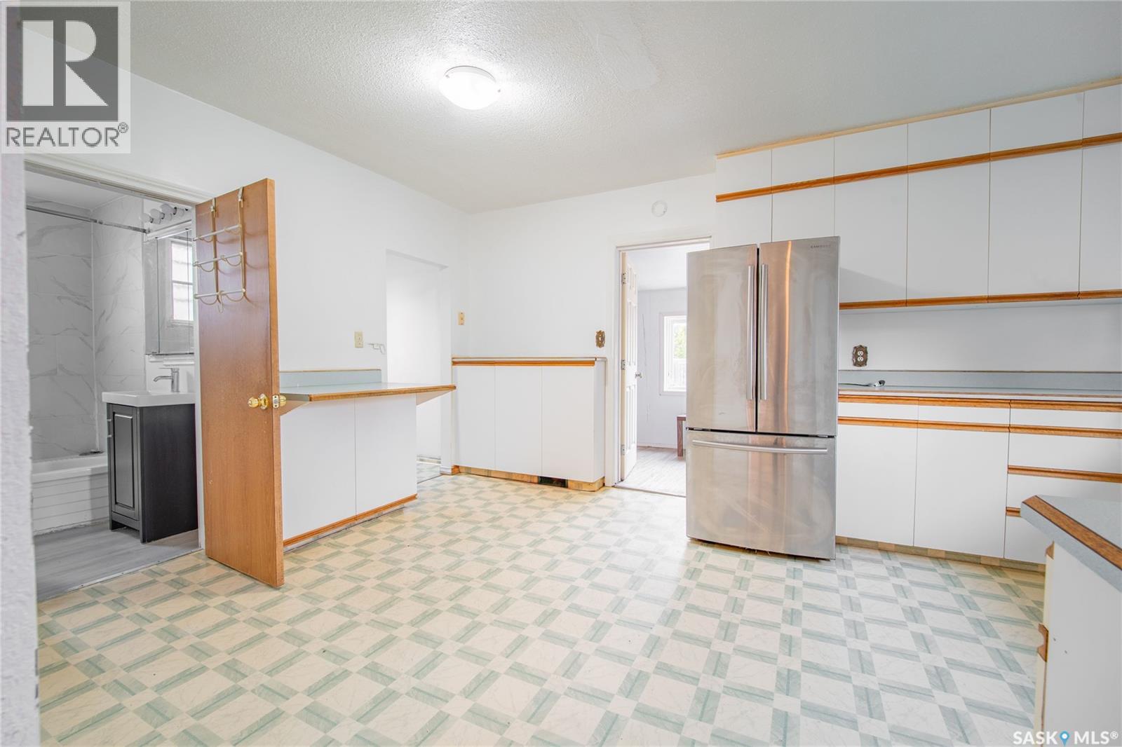 332 7th Street, Humboldt, Saskatchewan  S0K 2A0 - Photo 17 - SK048660