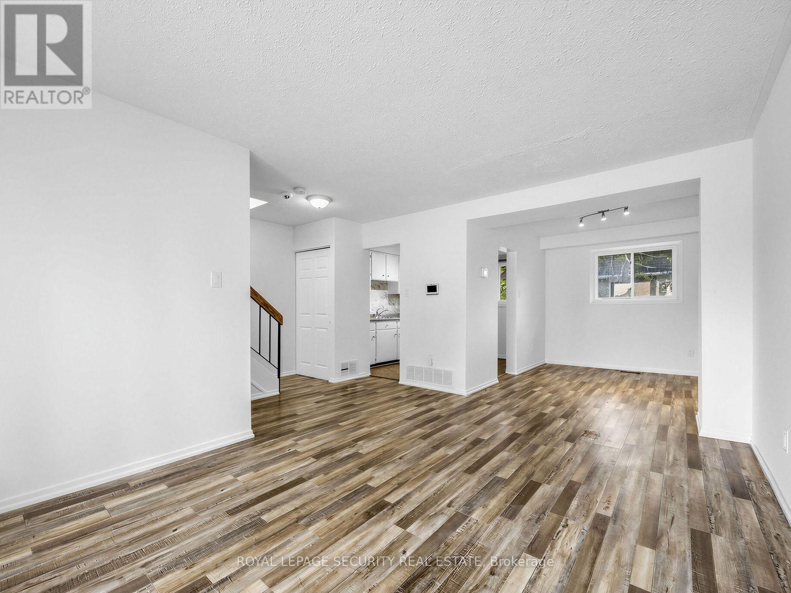 22 Harper Court, Whitby, Ontario  L1N 5X9 - Photo 10 - E14018762