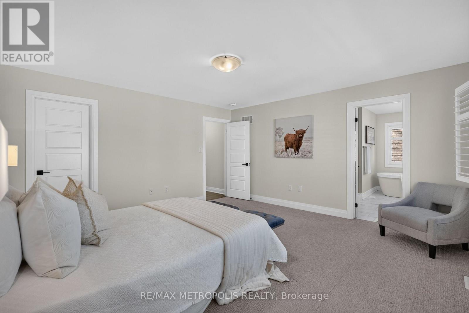 32 Lockyer Drive, Whitby, Ontario  L1P 0M2 - Photo 12 - E14021118
