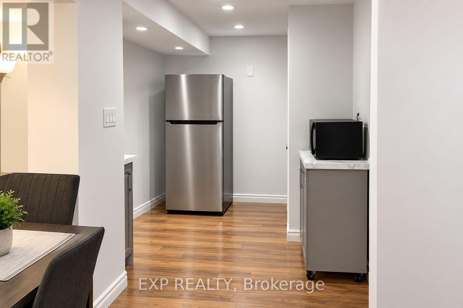 79 Riehm Street, Kitchener, Ontario  N2E 4L2 - Photo 30 - X14012896
