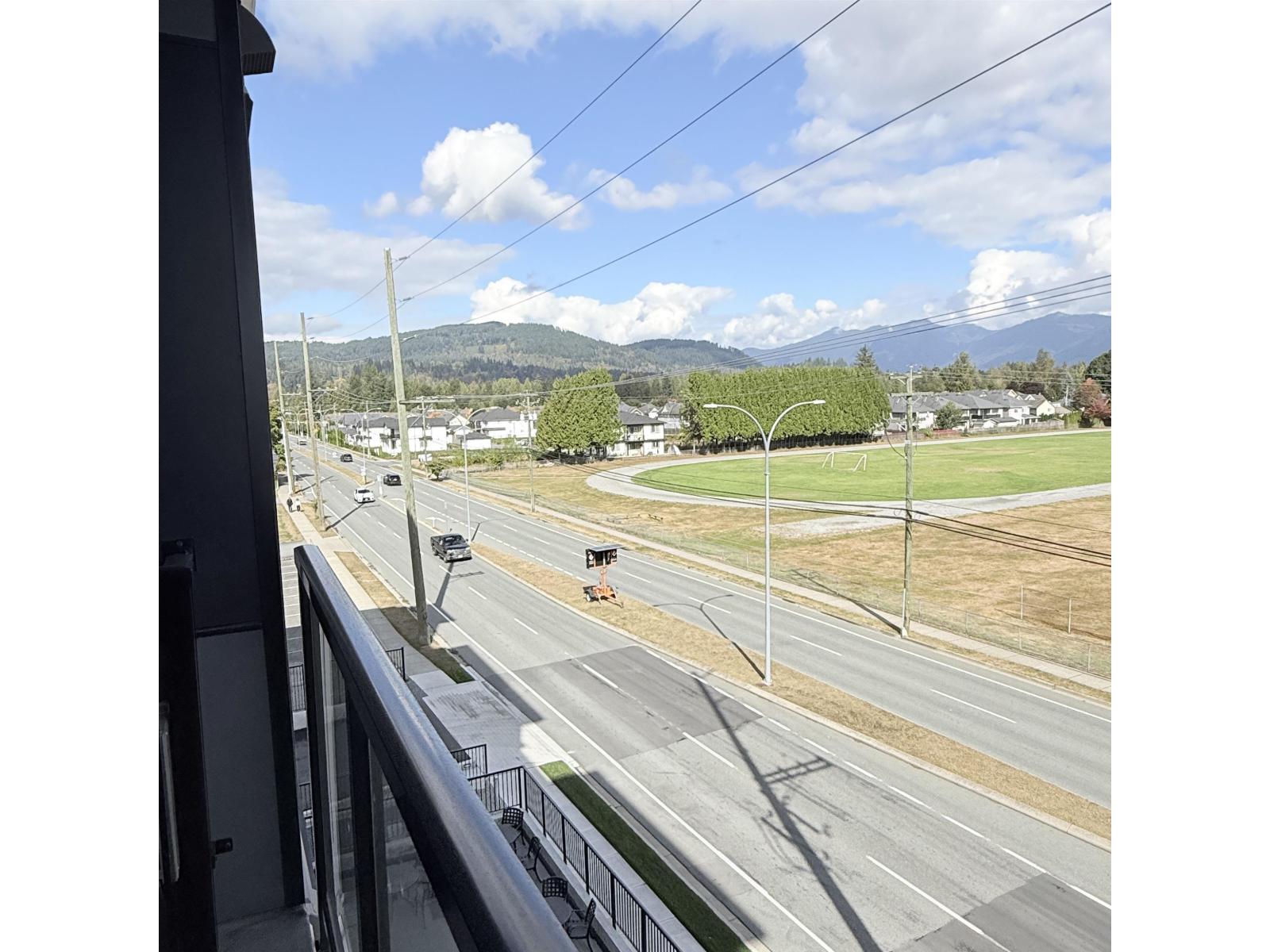 419 8423 Cedar Street, Mission, British Columbia  V4S 1A1 - Photo 2 - R3174449