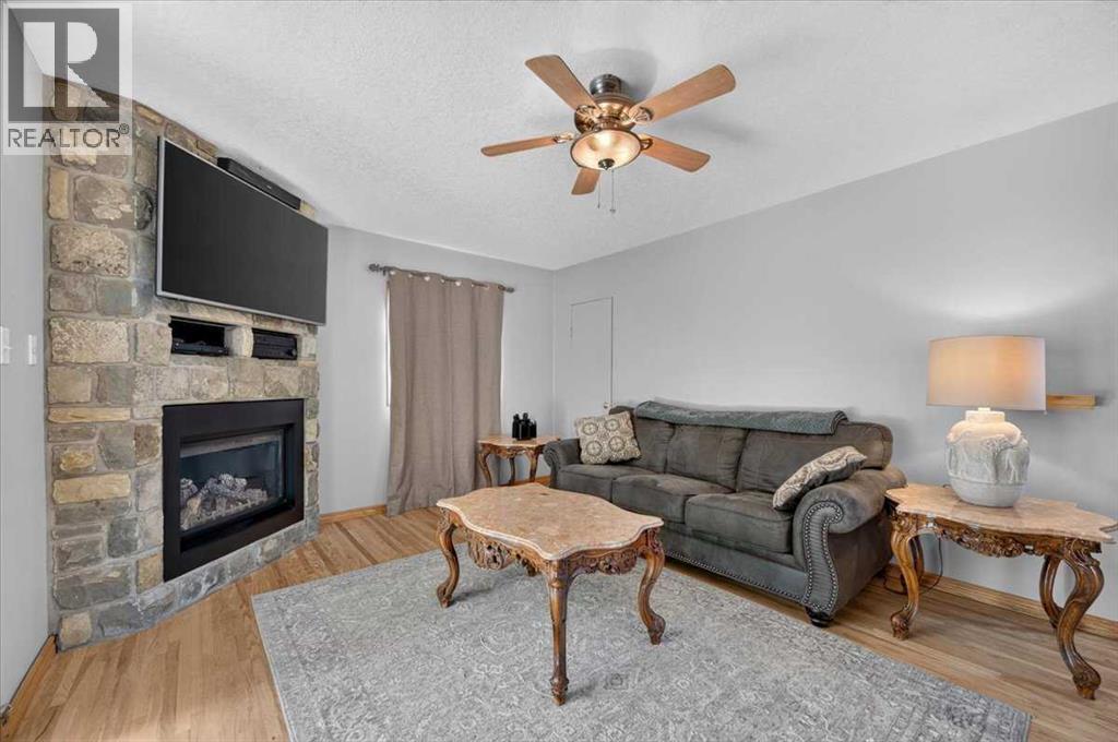 8331 33 Avenue Nw, Calgary, Alberta  T3B 1L5 - Photo 32 - A2347506