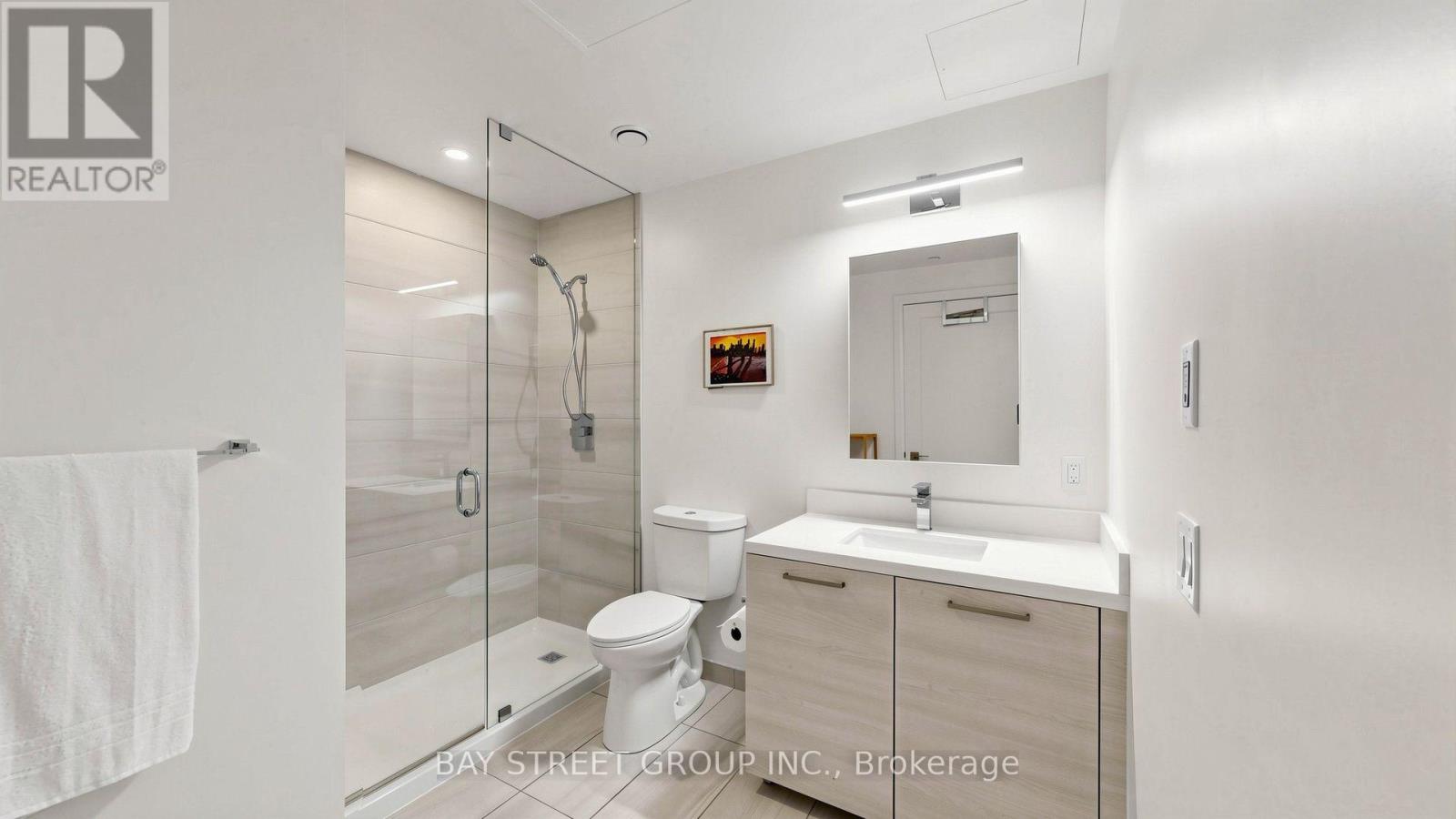 2215 - 12 Gandhi Lane, Markham (Commerce Valley), Ontario  L3T 0G8 - Photo 17 - N14016910
