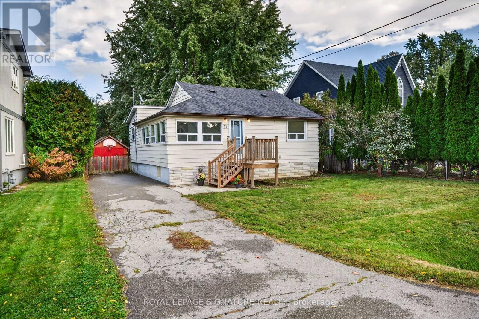 54 Farley Circle, Georgina, Ontario  L0E 1S0 - Photo 3 - N14021190