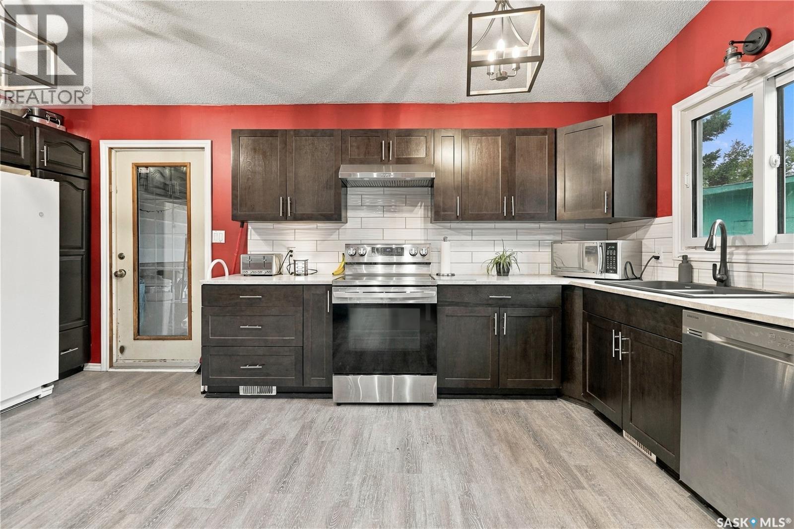 59 Button Bay, Regina, Saskatchewan  S4T 7E2 - Photo 9 - SK050889
