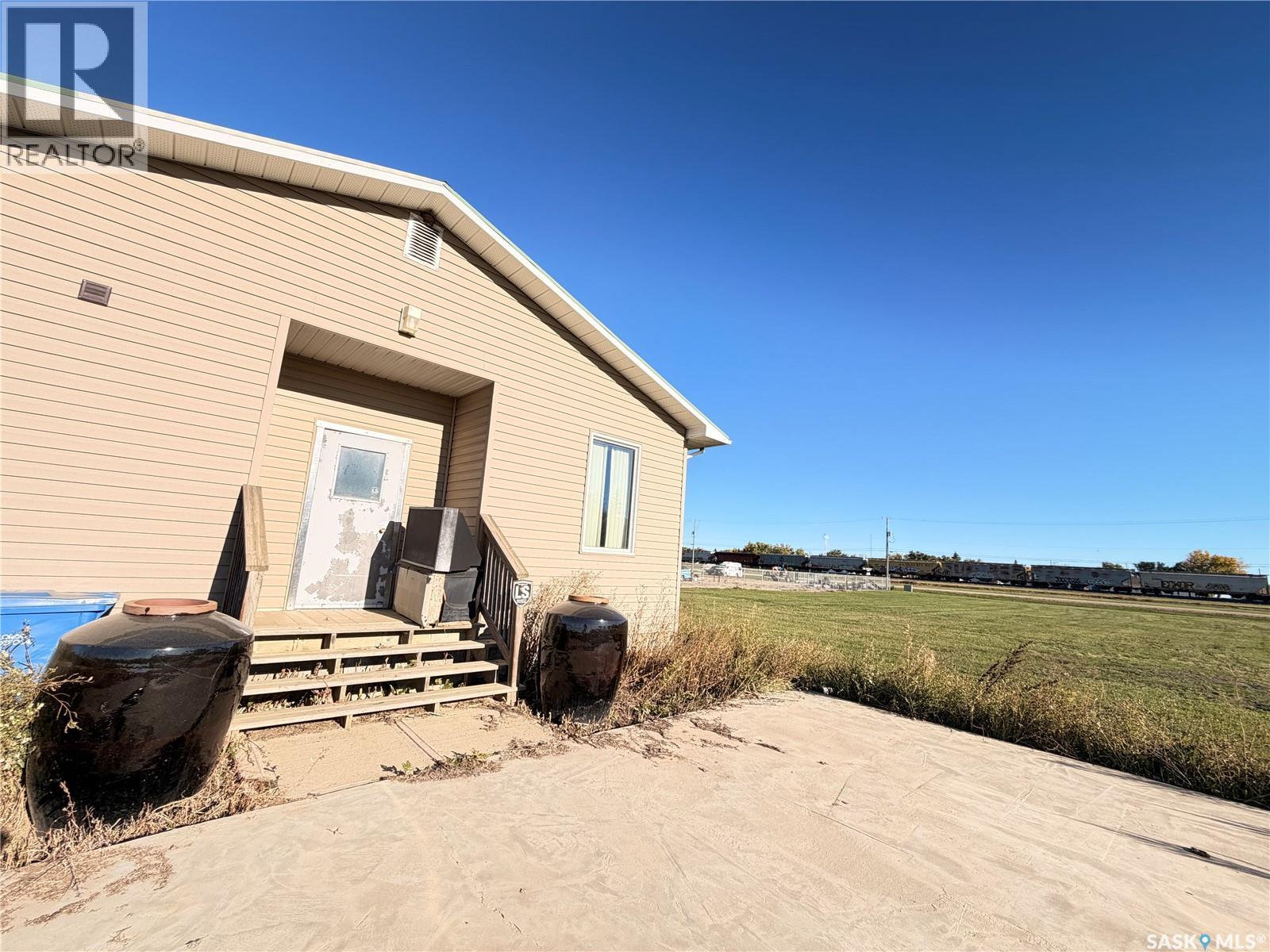 100 Industrial Drive, Milestone, Saskatchewan  S0G 3L0 - Photo 2 - SK050873