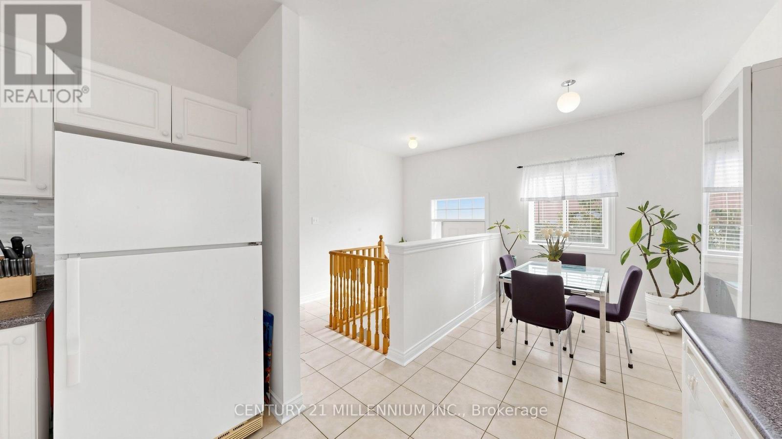 173 Fairhill Avenue, Brampton, Ontario  L7A 2J2 - Photo 10 - W14018172