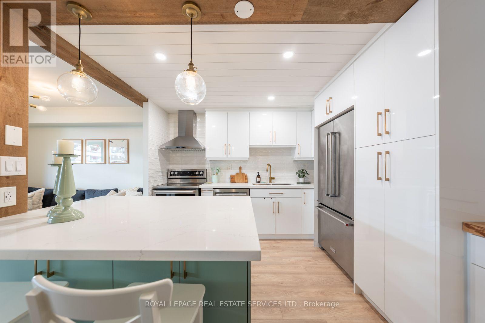 309 - 80 Quebec Avenue, Toronto, Ontario  M6P 4B7 - Photo 3 - W14018642