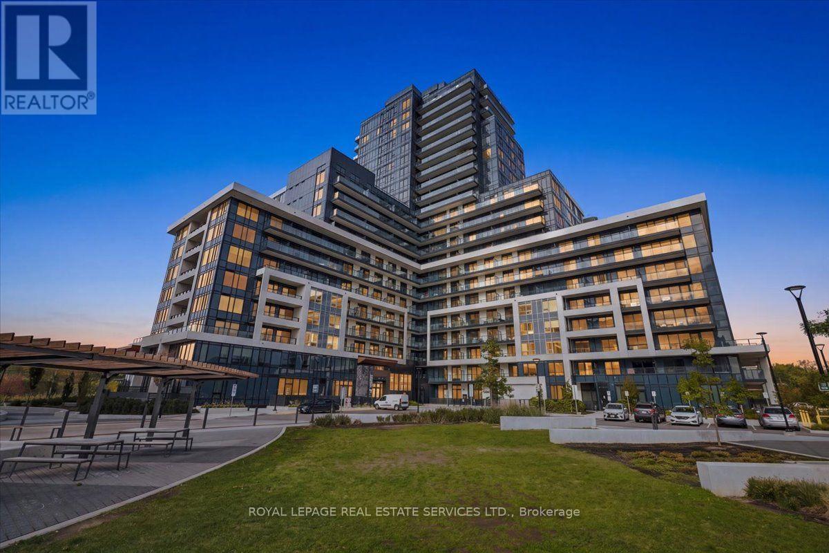 402 - 3220 William Coltson Avenue, Oakville, Ontario  L6H 7X9 - Photo 4 - W14020936