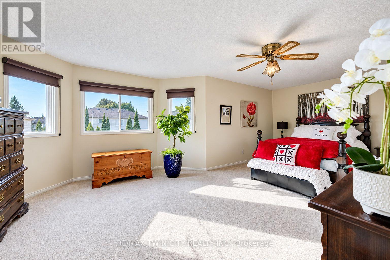 11 Peregrine Crescent, Cambridge, Ontario  N1T 1N9 - Photo 22 - X14016950