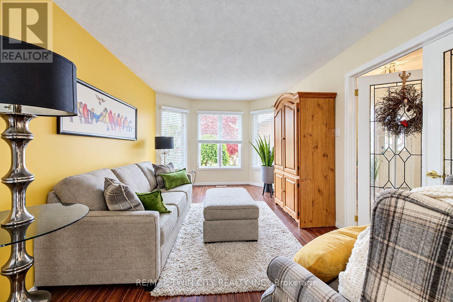 11 Peregrine Crescent, Cambridge, Ontario  N1T 1N9 - Photo 9 - X14016950