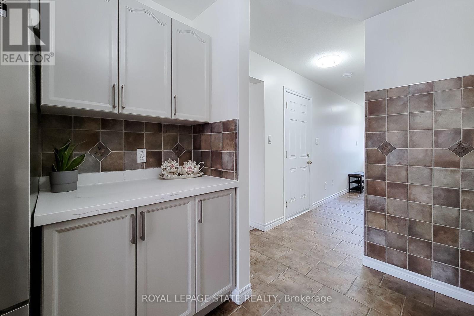 41 Vennio Lane, Hamilton, Ontario  L9B 2Y6 - Photo 22 - X14018098
