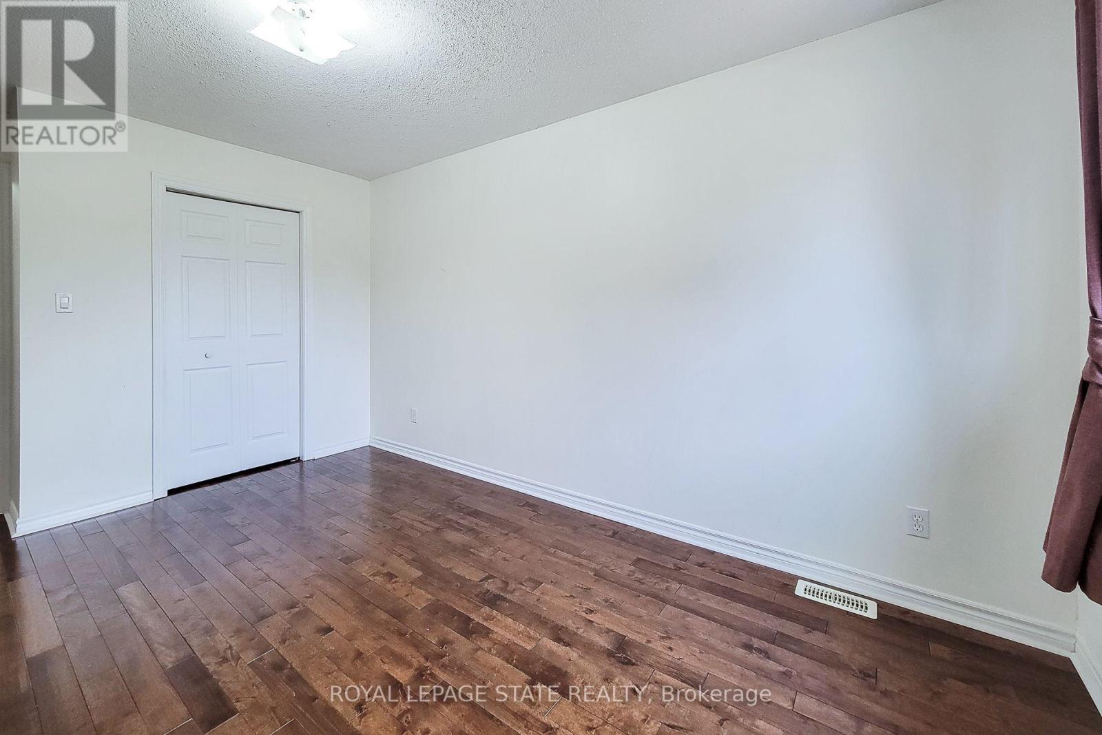 41 Vennio Lane, Hamilton, Ontario  L9B 2Y6 - Photo 36 - X14018098