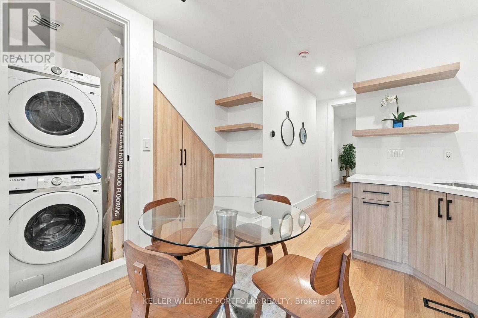 Main Fl - 173 Beatrice Street, Toronto (Palmerston-Little Italy), Ontario  M6G 3E9 - Photo 12 - C13880004