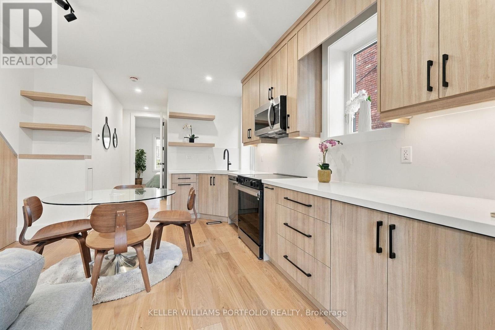 Main Fl - 173 Beatrice Street, Toronto (Palmerston-Little Italy), Ontario  M6G 3E9 - Photo 5 - C13880004