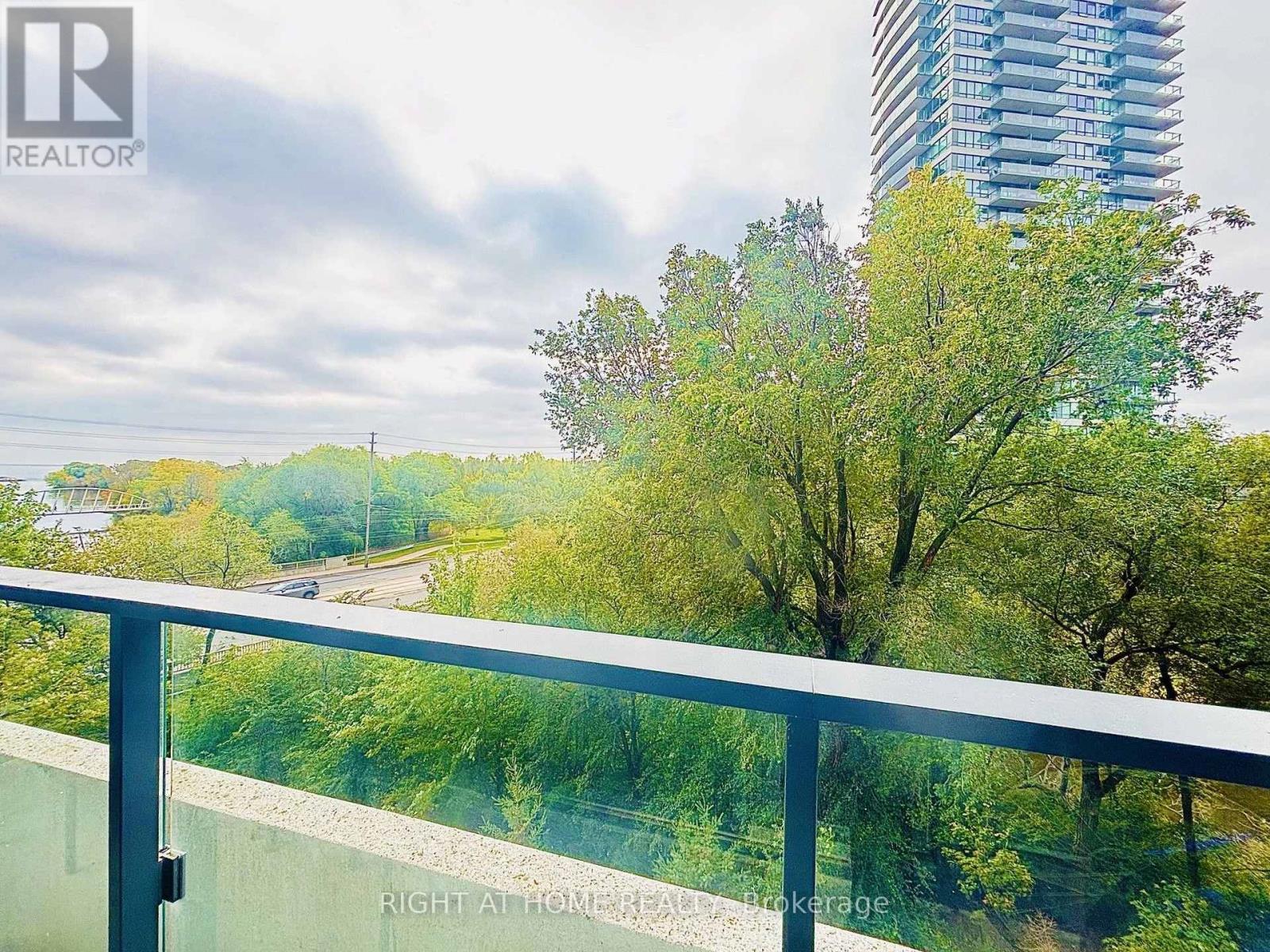 502 - 2212 LAKE SHORE BOULEVARD W, toronto (mimico), Ontario