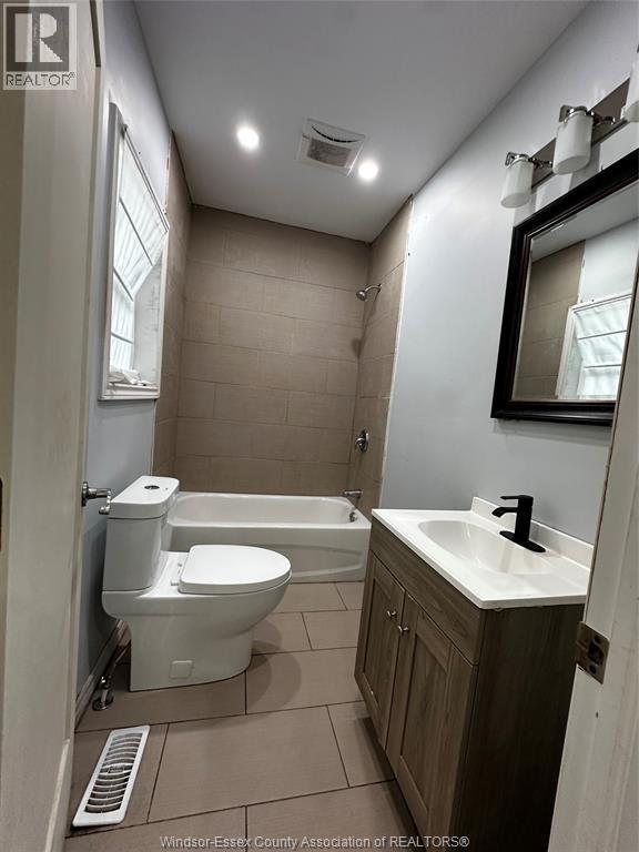 3112 Peter Street, Windsor, Ontario  N9C 1H3 - Photo 5 - 26024860