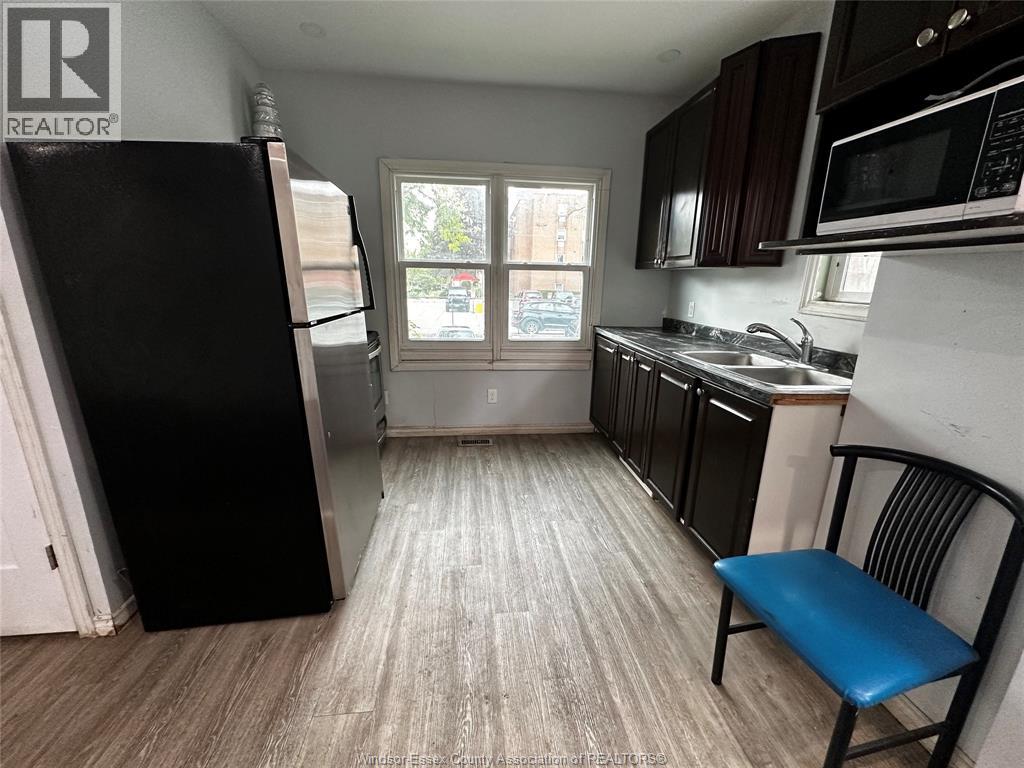 3112 Peter Street, Windsor, Ontario  N9C 1H3 - Photo 6 - 26024860