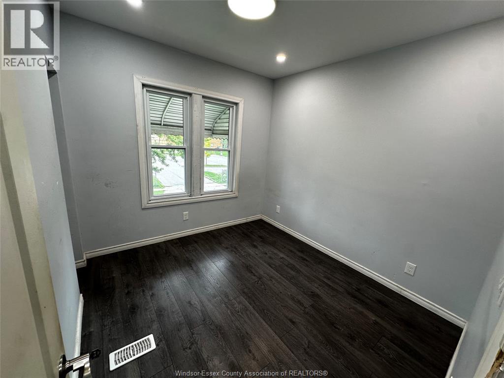 3112 Peter Street, Windsor, Ontario  N9C 1H3 - Photo 9 - 26024860