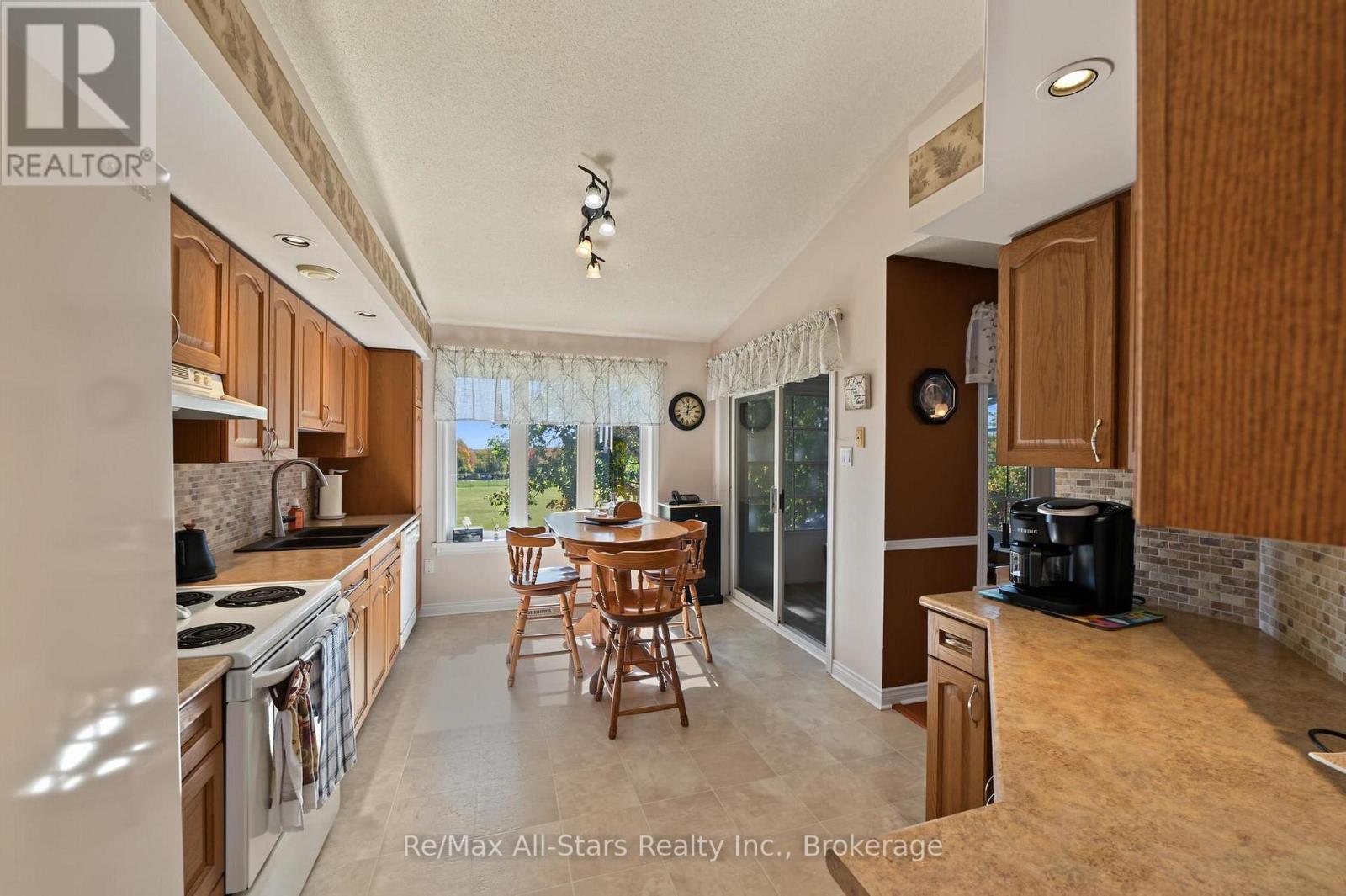 9 Hillview Drive, Kawartha Lakes, Ontario  K0M 1A0 - Photo 13 - X14021828