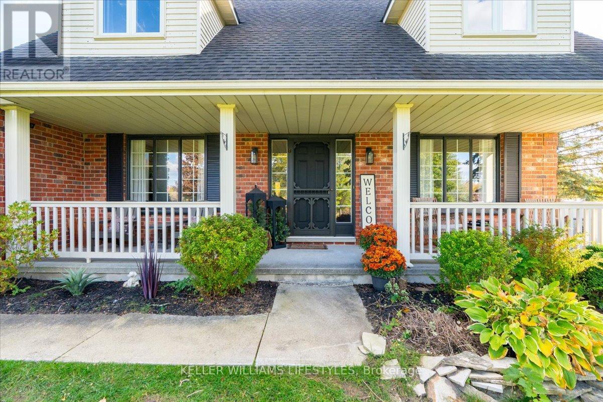 167 Moore Line, St. Clair, Ontario  N0N 1M0 - Photo 4 - X14021518
