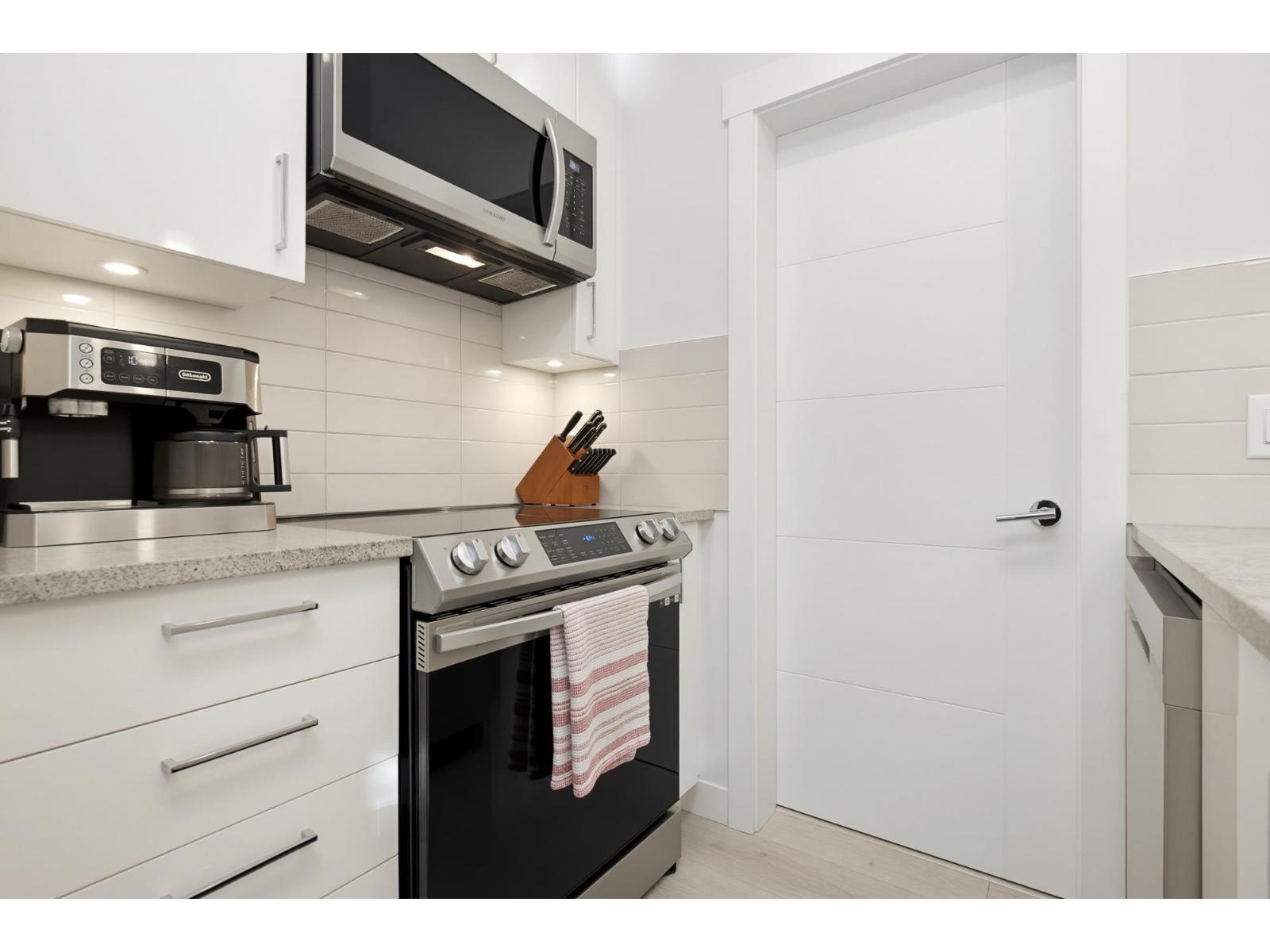 106 32690 14th Avenue, Mission, British Columbia  V2V 0K5 - Photo 8 - R3173779
