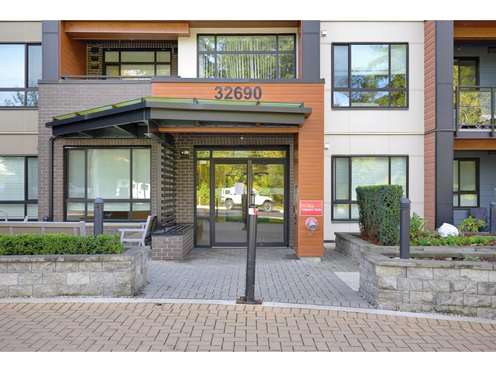 106 32690 14th Avenue, Mission, British Columbia  V2V 0K5 - Photo 3 - R3173779