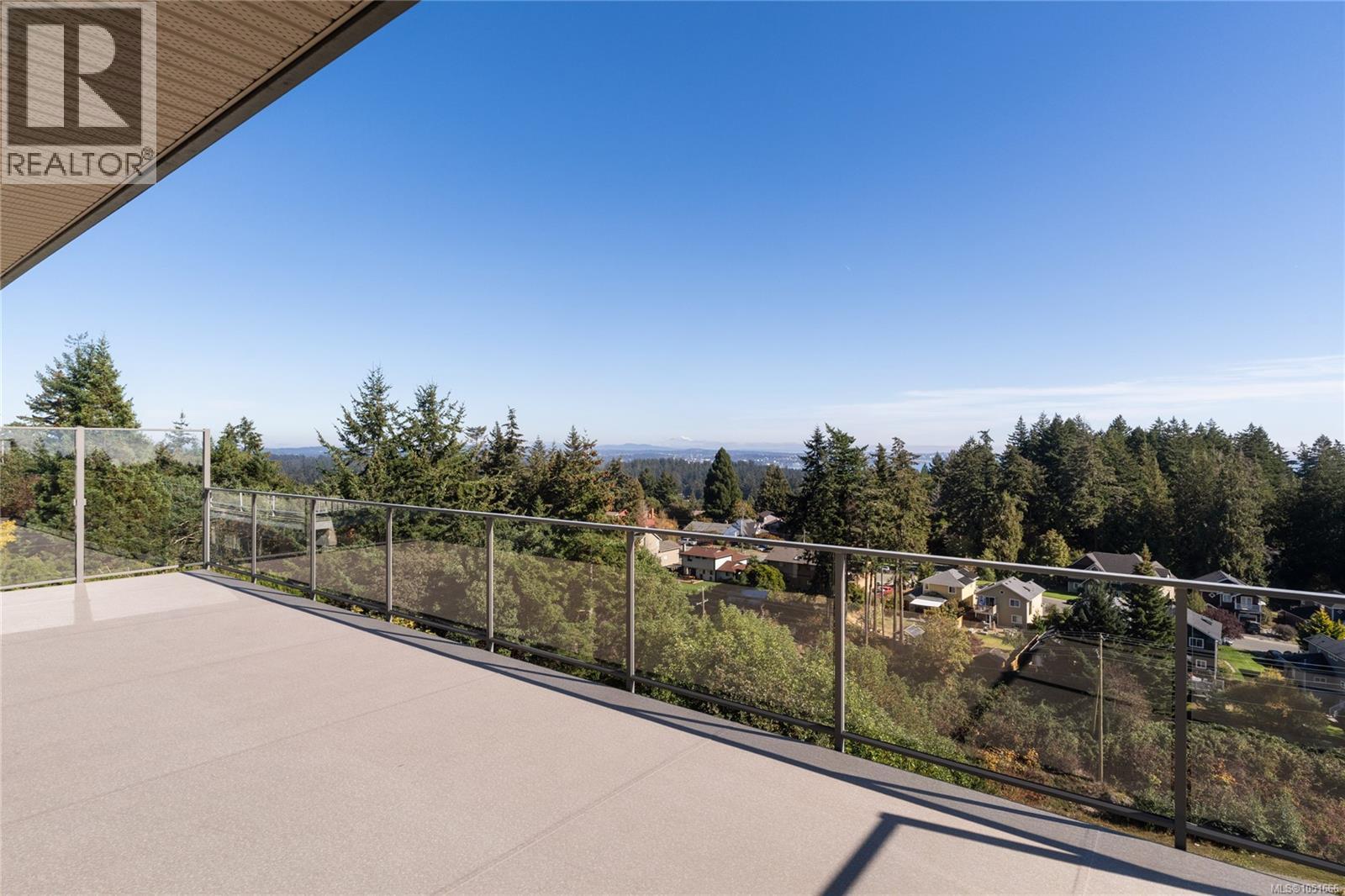 3387 Haida Dr