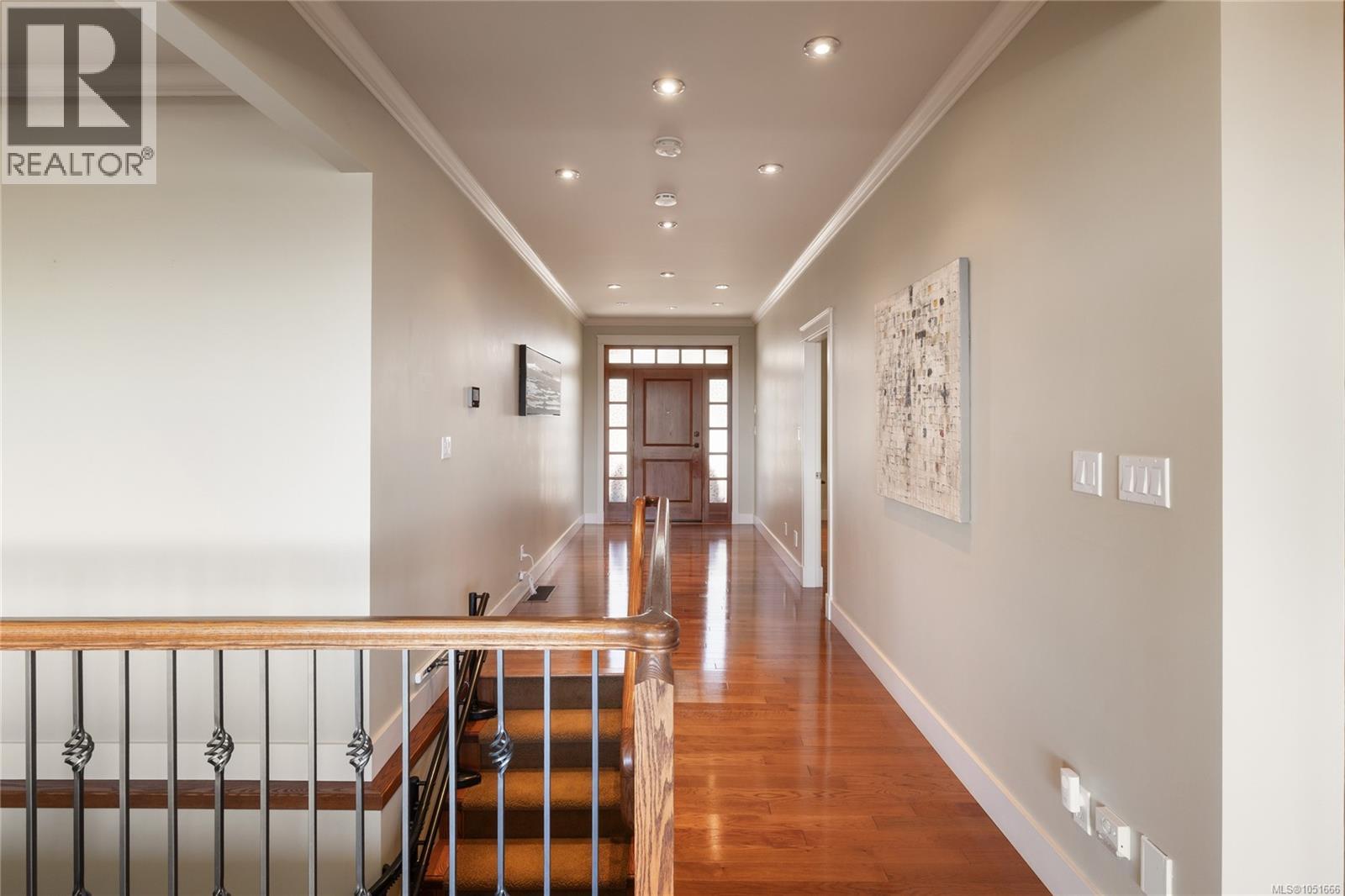 3387 Haida Dr
