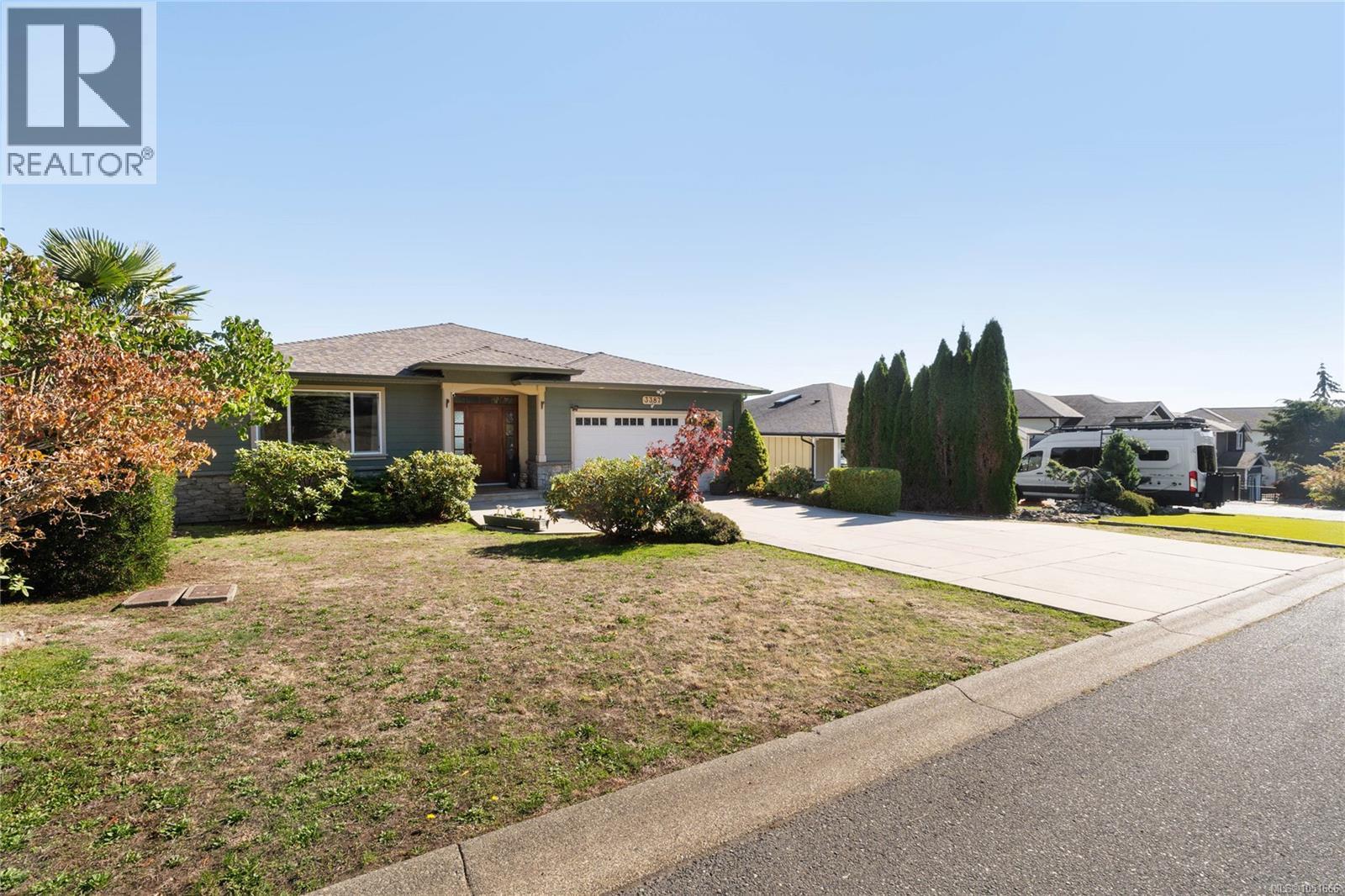 3387 Haida Dr