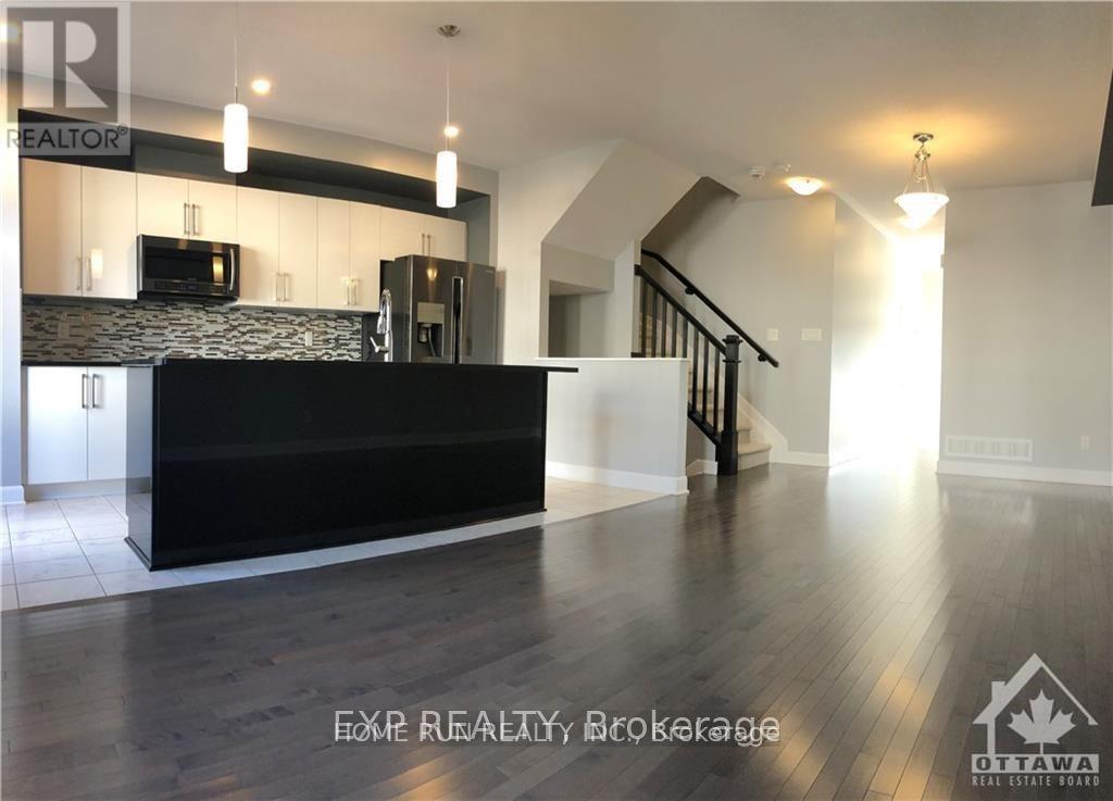 920 Kilbirnie Drive, Ottawa, Ontario  K2J 6G2 - Photo 2 - X14023158