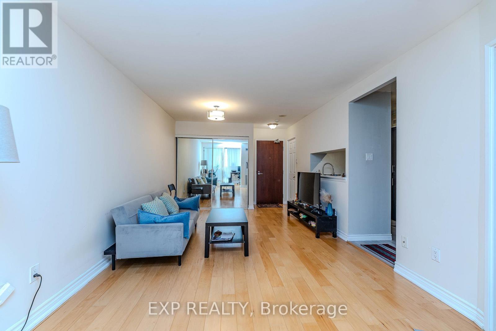 1515 - 1055 Bay Street, Toronto, Ontario  M5S 3A3 - Photo 14 - C14021680