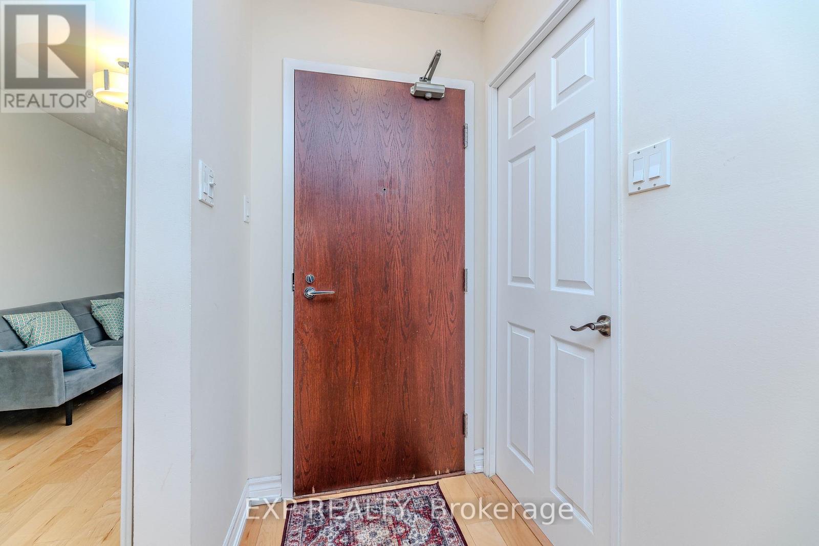 1515 - 1055 Bay Street, Toronto, Ontario  M5S 3A3 - Photo 15 - C14021680