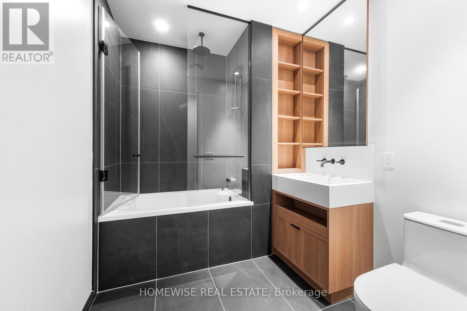 4506 - 55 Charles Street E, Toronto, Ontario  M4Y 0J1 - Photo 14 - C14022470