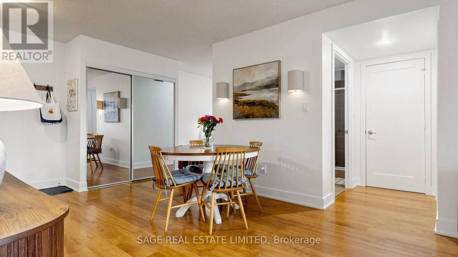 1007 - 20 Blue Jays Way, Toronto, Ontario  M5V 3W6 - Photo 8 - C14023316