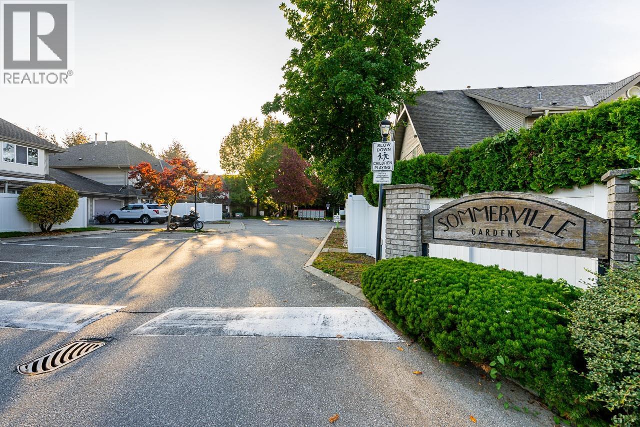 43 23085 118 Avenue, Maple Ridge, British Columbia  V2X 3J7 - Photo 2 - R3174551