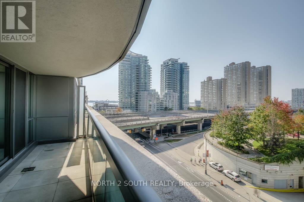712 - 25 Lower Simcoe Street, Toronto (Waterfront Communities), Ontario  M5J 3A1 - Photo 11 - C13847876