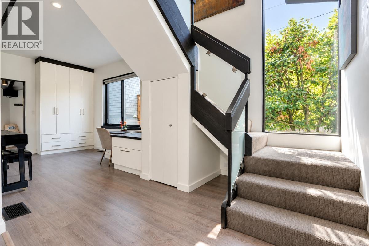 2835 W 13th Avenue, Vancouver, British Columbia  V6K 2T6 - Photo 19 - R3174549
