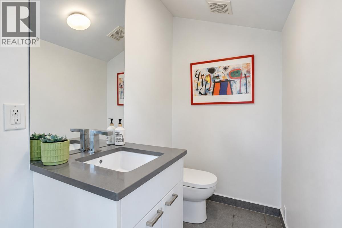 2835 W 13th Avenue, Vancouver, British Columbia  V6K 2T6 - Photo 18 - R3174549