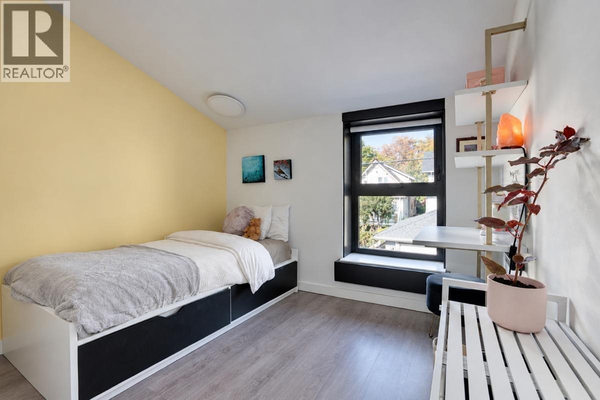 2835 W 13th Avenue, Vancouver, British Columbia  V6K 2T6 - Photo 26 - R3174549
