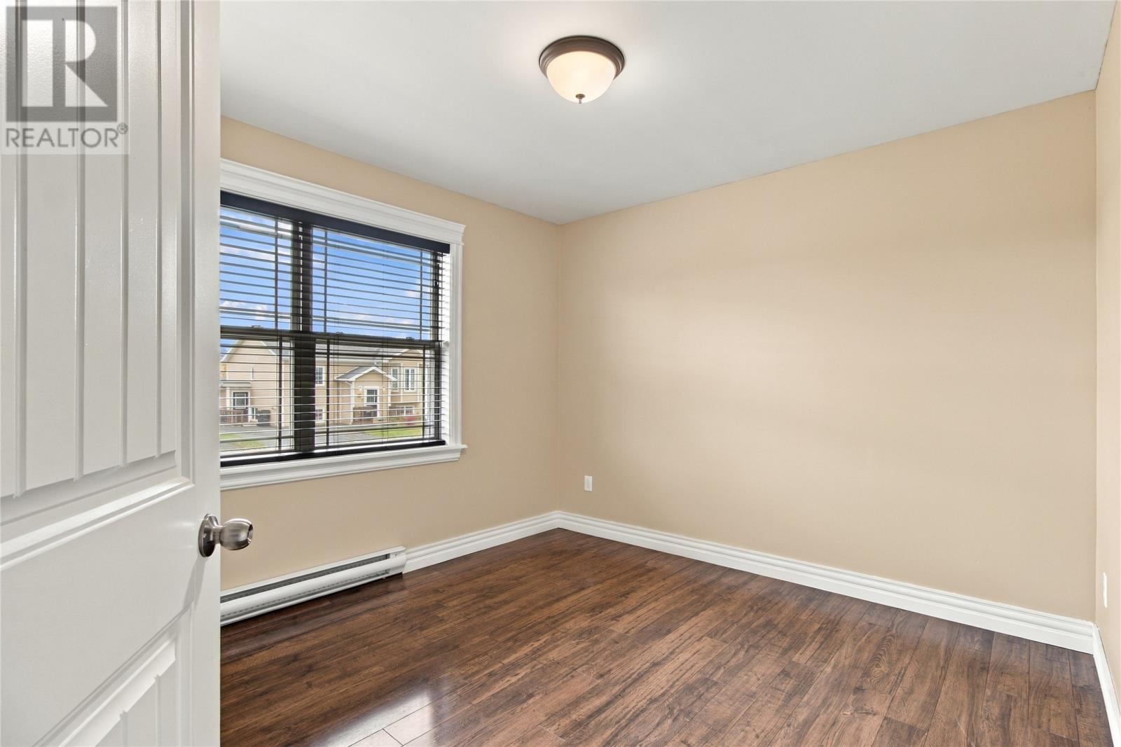 27 Glenlonan Street, St. John's — photo 16